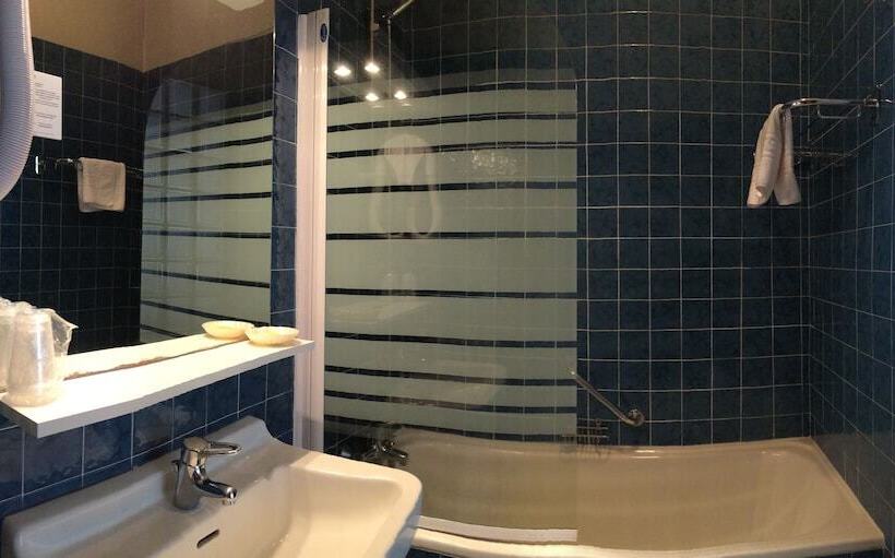 エコノミールーム, Hôtel De L Aviation