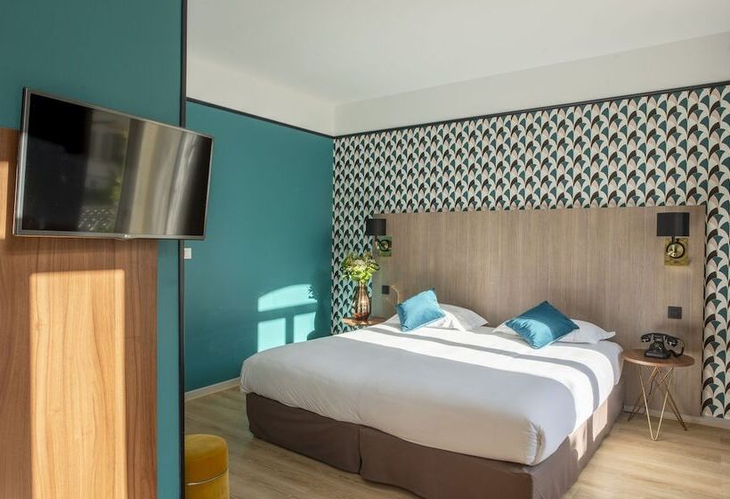 Классический Номер, Hôtel Le Bristol