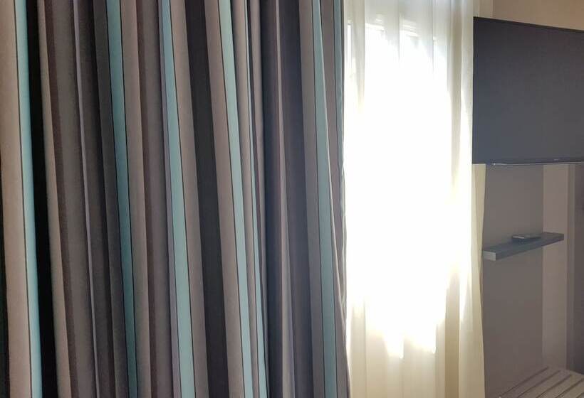 آپارتمان 2 خوابه, Brit Hotel De Grignan Vichy