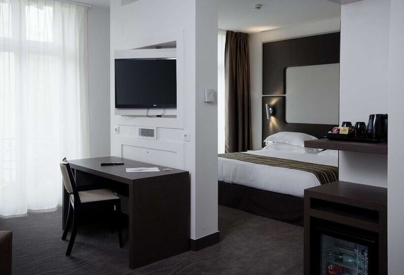 سوییت جونیور, Brit Hotel De Grignan Vichy