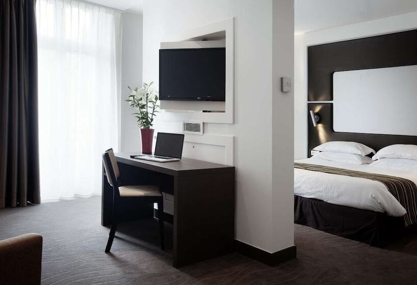 سوییت جونیور, Brit Hotel De Grignan Vichy