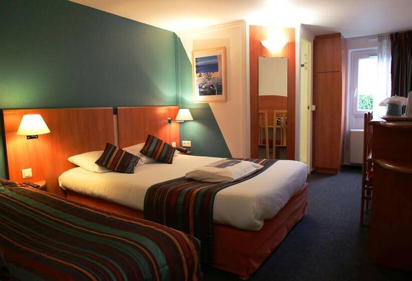 Номер Стандарт, Kyriad Paris Sud Les Ulis Courtaboeuf