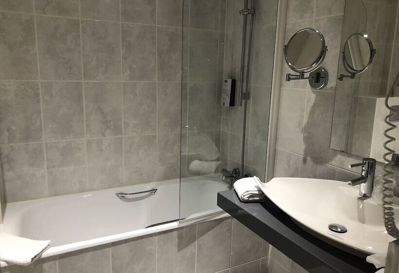 اتاق سوپریور, Kyriad Saumur Hyper Centre Hôtel Appartements Et Spa Soins Sothys Paris