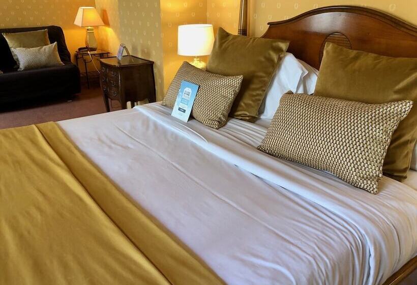 اتاق خانوادگی, Kyriad Saumur Hyper Centre Hôtel Appartements Et Spa Soins Sothys Paris