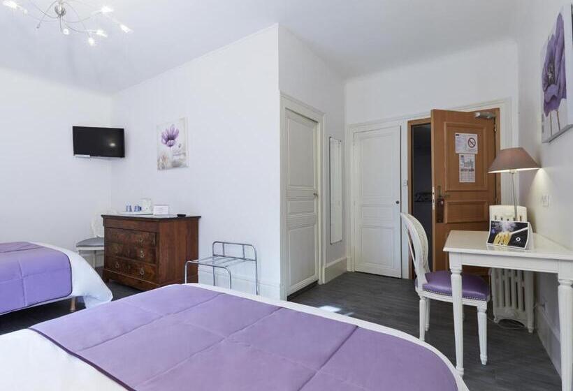اتاق خانوادگی, Kyriad Saumur Hyper Centre Hôtel Appartements Et Spa Soins Sothys Paris