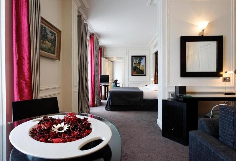سوییت جونیور, La Tremoille Paris