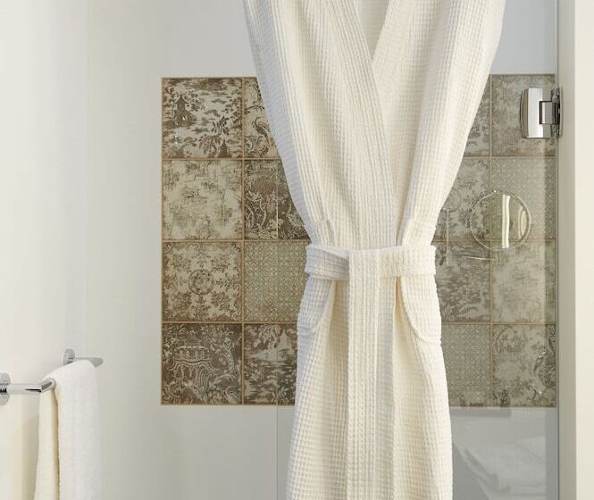 Family Suite, Best Western Premier HBEO Bordeaux Centre