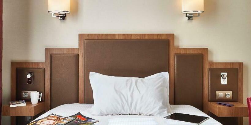 Номер Клуб, Best Western Premier HBEO Bordeaux Centre