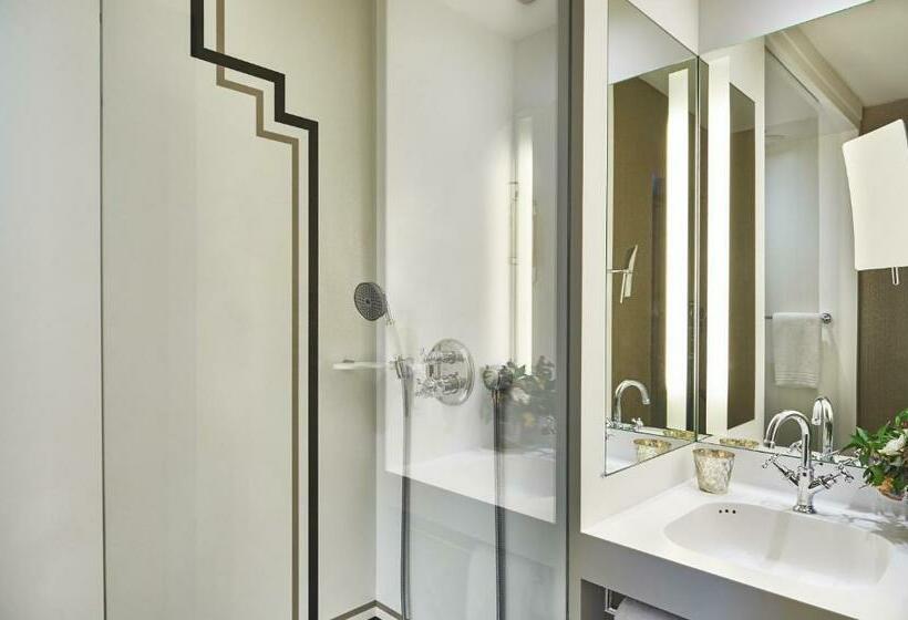 Люкс, Best Western Premier HBEO Bordeaux Centre