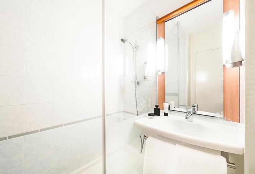 标准间带双人床, Ibis Montélimar Nord