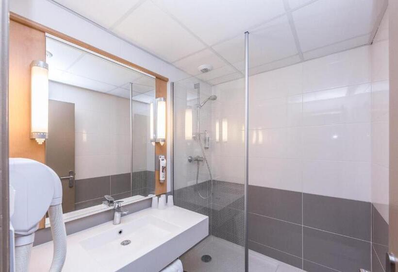 Семейный Номер, Ibis Montélimar Nord