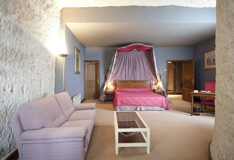 اتاق لوکس, Les Hautes Roches