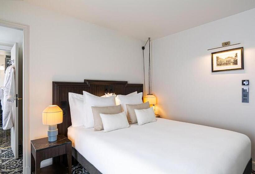 اتاق سوپریور با تخت دو نفره بزرگ, Hôtel & Spa Napoléon