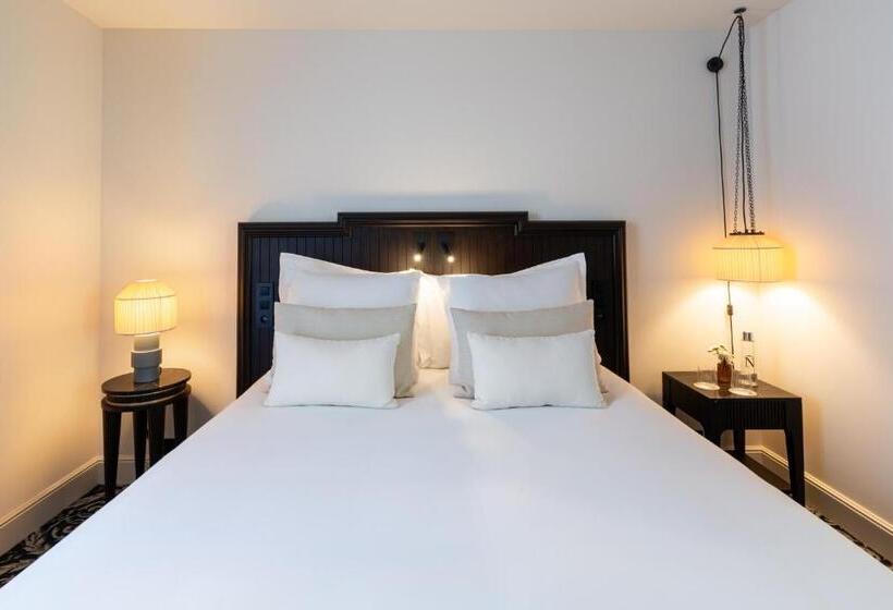 Superior Room with Terrace, Hôtel & Spa Napoléon