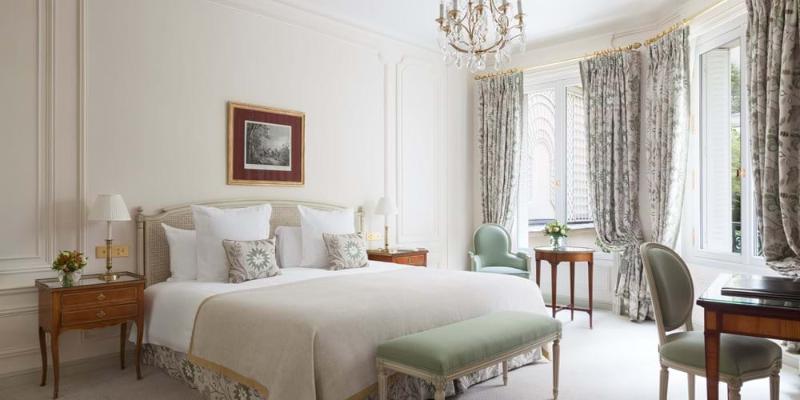 デラックスルーム, Le Bristol Paris  An Oetker Collection