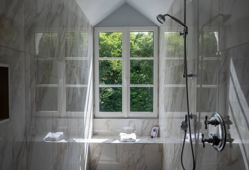 Люкс Повышенной Комфортности, Novotel Domaine de Maffliers Paris Val D' Oise