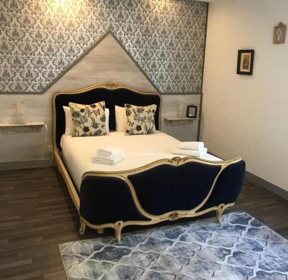 Номер Стандарт, Hôtel Bien être Aux Cyprès De Marquay