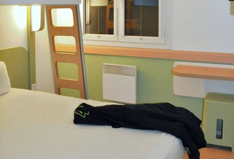 Номер Стандарт Трехместный, Ibis Budget Marnelavallée