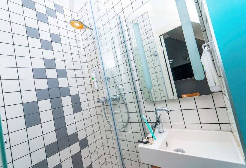 スイート, Ibis Styles Paris Place D Italie  Butte Aux Cailles