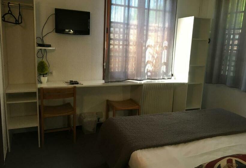 اتاق استاندارد یک نفره, Hôtel Saint Hubert