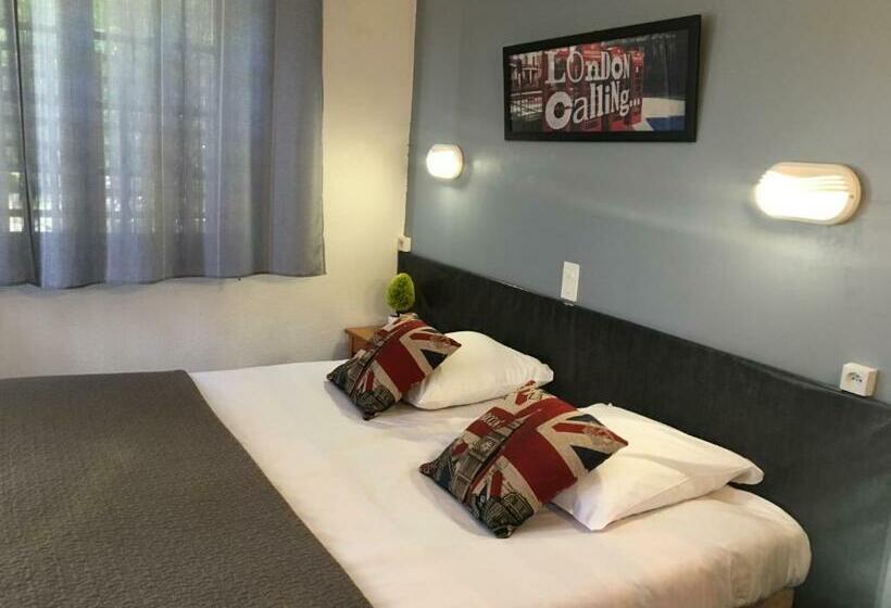 اتاق استاندارد یک نفره, Hôtel Saint Hubert