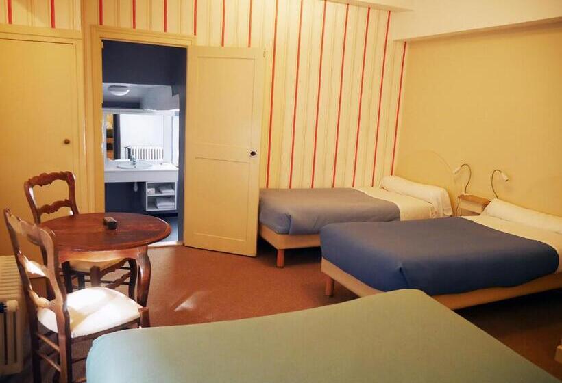 اتاق استاندارد چهار تخته, Saint Jean