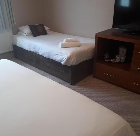 Номер Стандарт Трехместный, Best Western Rockingham Forest