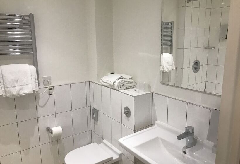 Номер Стандарт, Best Western Rockingham Forest