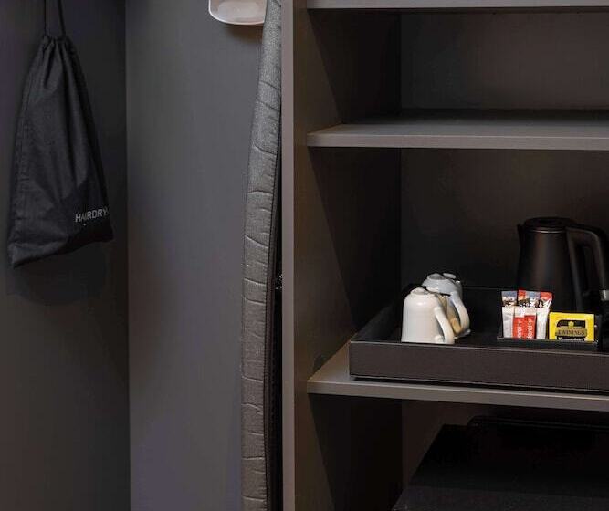 اتاق اجرایی, Hilton London Gatwick Airport