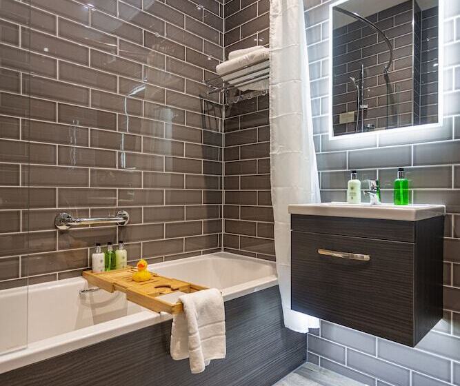 Номер Deluxe, The George Hotel, Dorchester On Thames, Oxfordshire