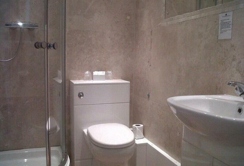 Номер Стандарт, The Hand