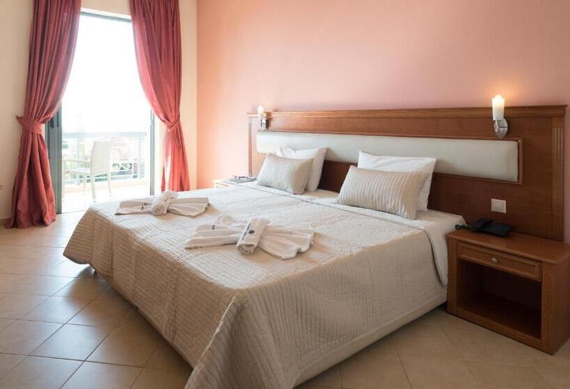 Номер Стандарт, Acharnis Kavallari Hotel Suites