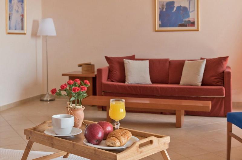 Люкс, Acharnis Kavallari Hotel Suites