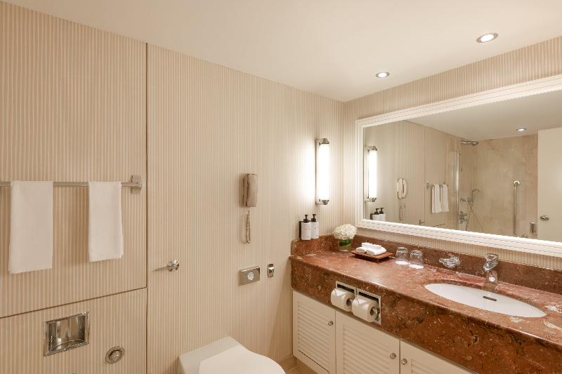클럽 룸, Athenaeum Intercontinental, An Ihg