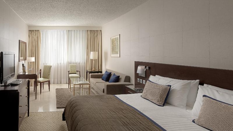 디럭스 룸 킹사이즈 침대, Athenaeum Intercontinental, An Ihg