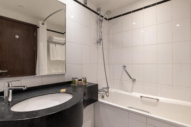 Номер Superior Кровать Кинг, Hilton London Metropole