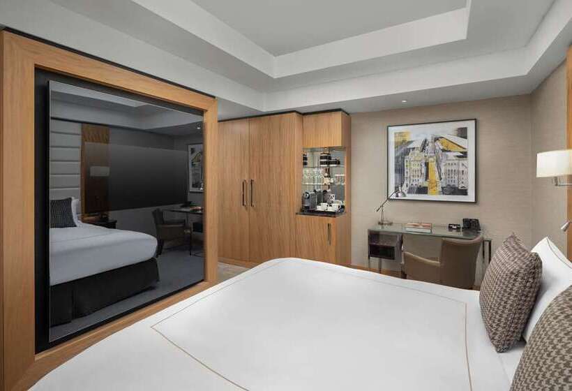 Номер Superior Кровать Кинг, Hilton London Metropole