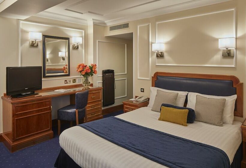 Номер Стандарт, Lancaster Gate