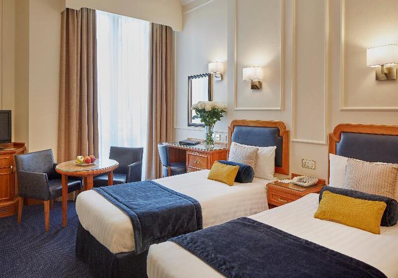 Номер Стандарт, Lancaster Gate