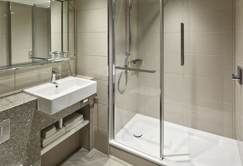 Люкс Клуб, London Marriott Hotel Regents Park