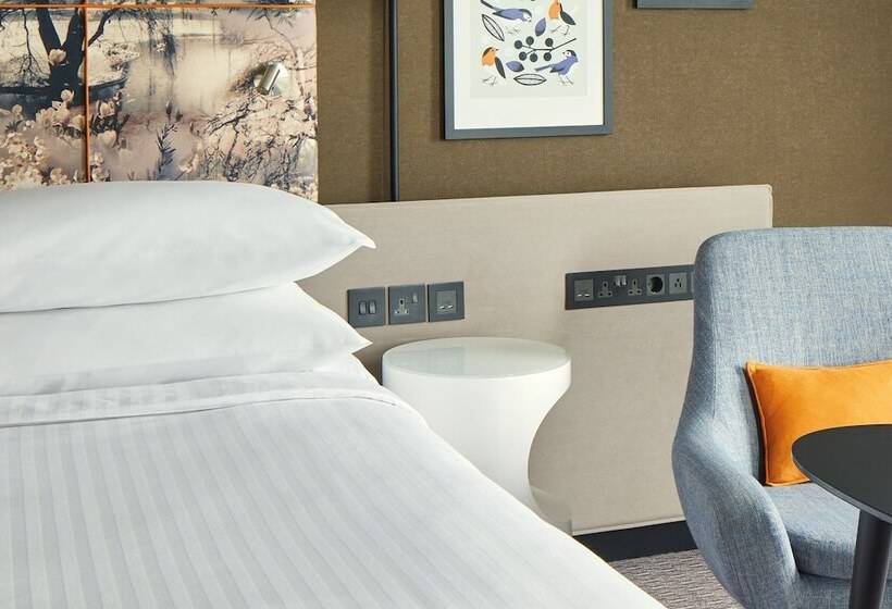 Люкс Клуб, London Marriott Hotel Regents Park
