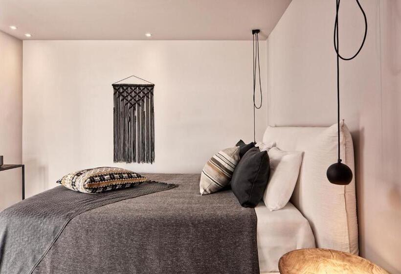 بانگلوی استاندارد با چشم‌انداز دریا, Minos Beach Art Hotel, A Member Of Design Hotels