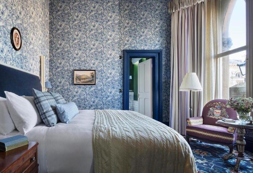 Номер Deluxe Кровать Кинг с Видом, The Randolph Hotel Oxford, A Graduate By Hilton