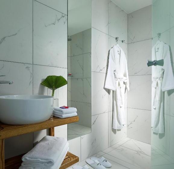 Люкс Семейный 2 Спальни, Dimitra Beach Hotel & Suites