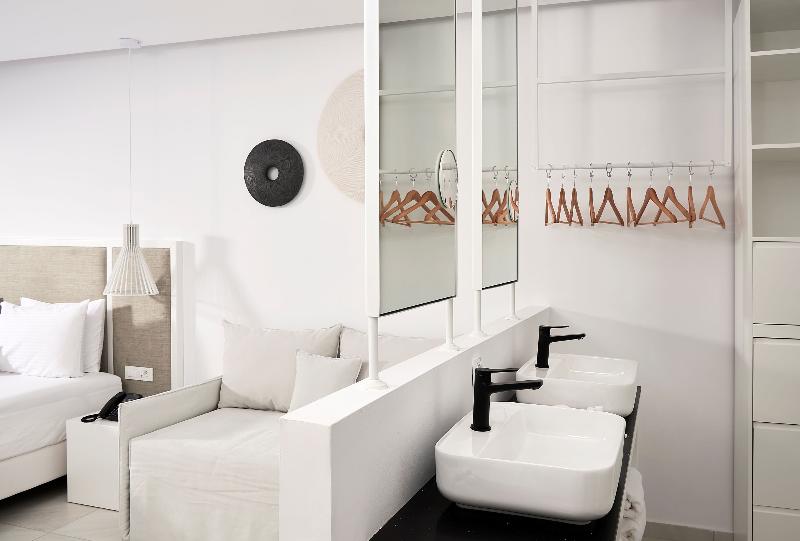 Полулюкс Вид на Сад, Dimitra Beach Hotel & Suites