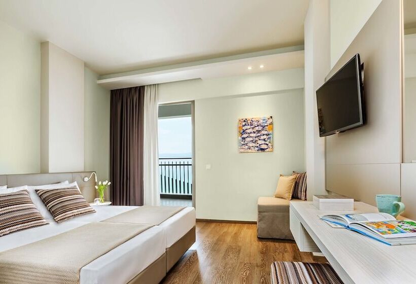 اتاق پریمیوم با چشم‌انداز باغ, Ammon Zeus Luxury Beach