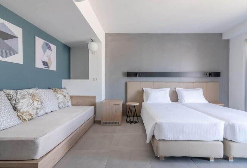 수피리어 트리플 룸, Avra By Smile Hotels