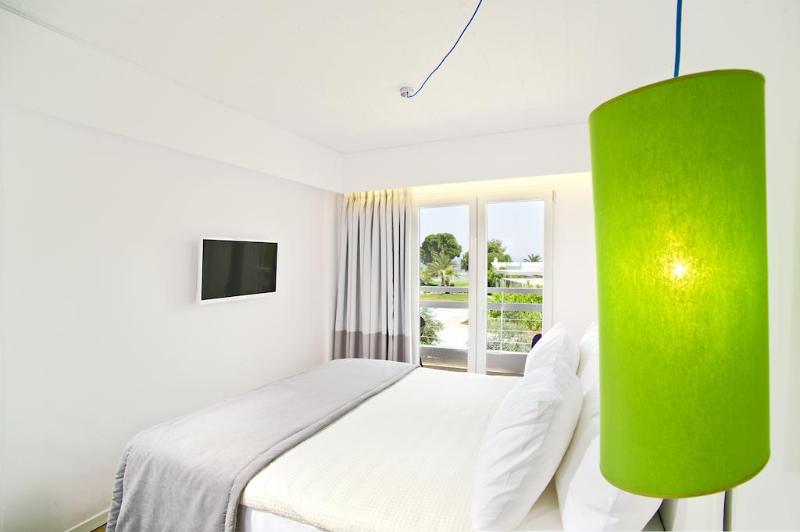 스탠다드 룸, Marathon Beach Resort