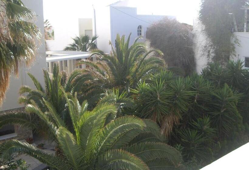 اتاق استاندارد سه نفره, Poseidon Beach