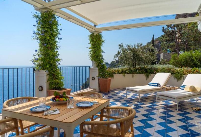 Люкс Deluxe Вид на Море, Borgo Santandrea
